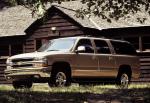 Chevrolet Suburban 2000 года